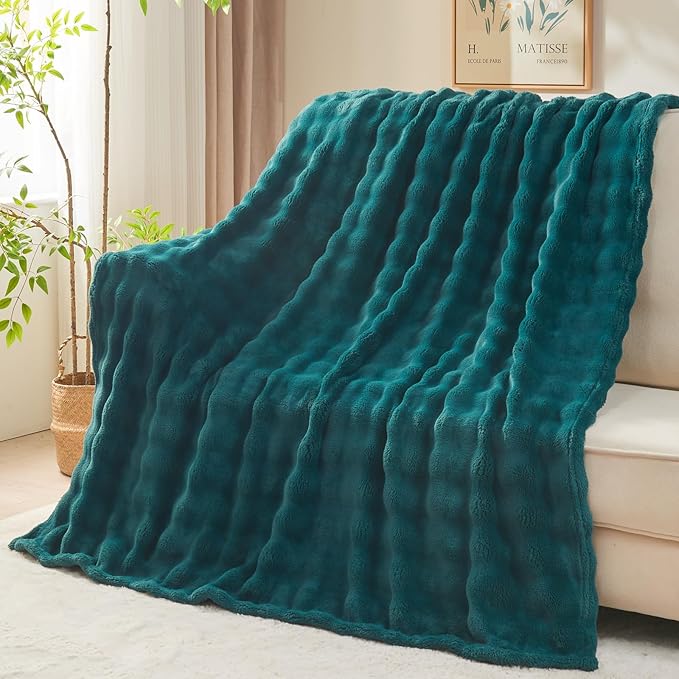 NEWCOSPLAY Twin Blanket for Couch Dark Teal Super Soft Flannel Fleece 3D Bubble Lightweight Bed Blanket All Season Use (Dark Teal, Twin(60"x80"))