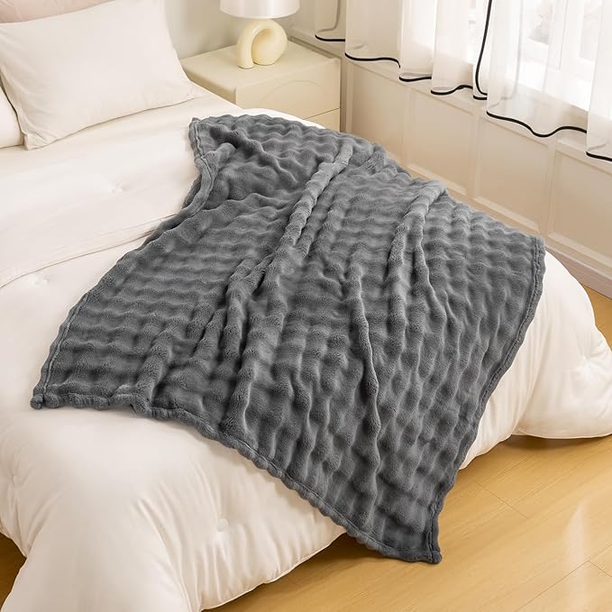 YUSOKI Luxury 3D Bubble Light Weighted Queen Blanket 4.7lb,All Ages,Home Decoration, (Grey,90 * 90inches)