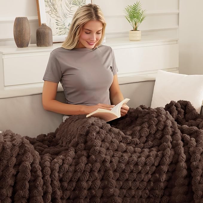 Whale Flotilla Twin Size Blanket for Bed with Jacquard Pattern, Fuzzy Soft Cozy Exquisite Blankets for All Season, Warm and Fluffy, 60x80 Inch, Coffee