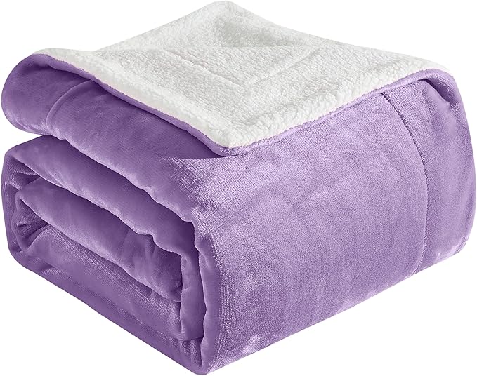 Elegant Comfort Ultra Soft Reversible Flannel Sherpa Blanket - Cozy Silky Fleece Throw for Couch, Bed - Plush Fuzzy Warm Winter Blanket for Gift, Queen, Lilac