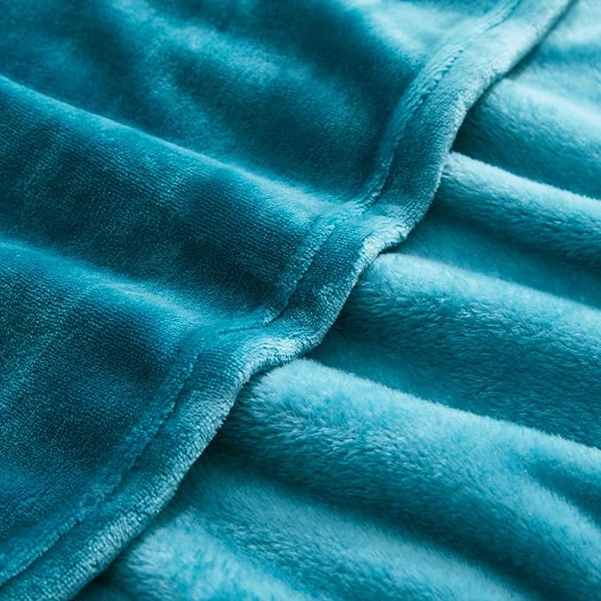 MOONLIGHT20015 Fleece Blanket King Size – Soft 400 GSM Plush Microfiber King Size Blanket, Warm Lightweight King Blanket for The Bed, 108x90 Inches, Teal