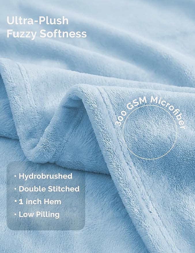 Casa Platino Fleece Blanket King Size – 300 GSM Light Blue Fleece Throw for Bed or Couch – Soft Cozy Warm Holiday Bed Blanket for Winter, Fuzzy Plush Elegant Gifts for Men & Women - 108x90 Inch