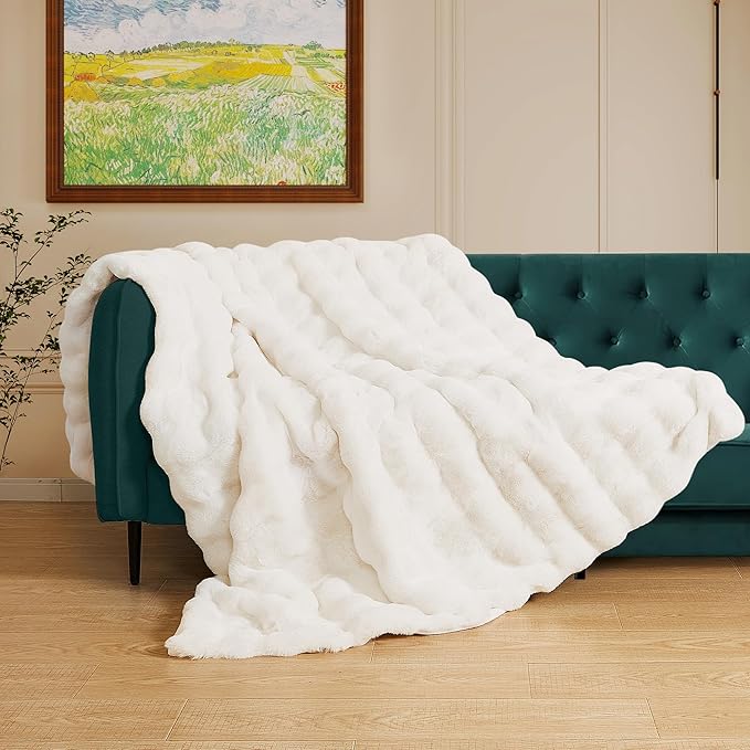 Light Beige Twin Fuzzy Faux Fur Throw Blanket for Couch Bedroom Living Room Furry Soft Fluffy Bed 60x80 Thick Warm Blanket for Winter Home Gifts 860 GSM