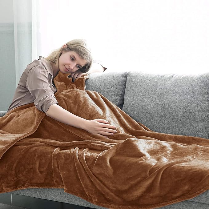 MOONLIGHT20015 Fleece Blanket Queen Size - Super Soft Fuzzy Camel Throw Blanket for Couch and Sofa - Lightweight Luxury 400 GSM Microfiber Fluffy Bed Blankets and Throws, 90 x 90 Inches (Queen)