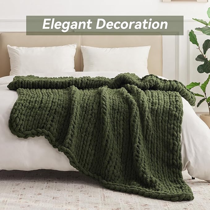 Chunky Knit Throw Blanket, 80''*90'' Knitted Throw Chenille Yarn for Bed Couch, Handmade Green Crochet Big Thick Blanket, Machine Washable Cute Comfy Blanket for Home Decor