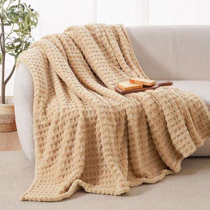David's Home Ultra Soft Fleece Blanket Queen Size for Bed, Plush Shaggy Fluffy 3D Jacquard Waffle Throw for Couch, Warm Lightweight for Fall Winter,Fuzzy Aesthetic Room Decor,90x90 inches,Latte