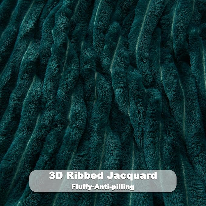 NEWCOSPLAY Super Soft Queen Blanket Dark Teal Premium Silky Flannel Fleece 3D Ribbed Jacquard Lightweight Bed Blanket All Season Use (Dark Teal Ribbed, Queen(90"x90"))