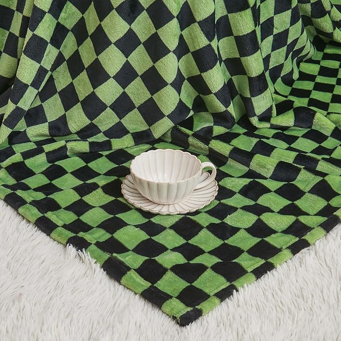 FY FIBER HOUSE Checkered Flannel Fleece Throw Blanket King Size Soft Cozy Checkerboard Grid Print Chessboard Pattern Blankets for Bed Couch Sofa, 90"x108", Black Green