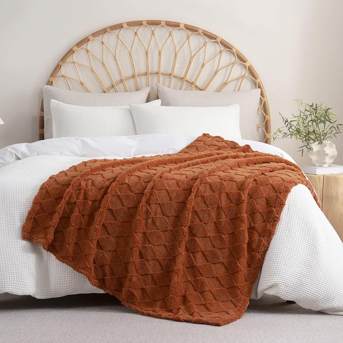 Burnt Orange Throw Blanket for Couch Sofa Bed 60x80 inches,Fleece Blankets Microfiber Flannel with Diamond Checkered Pattern Lightweight Plush Soft Cozy Gifts for Women Mom Girls