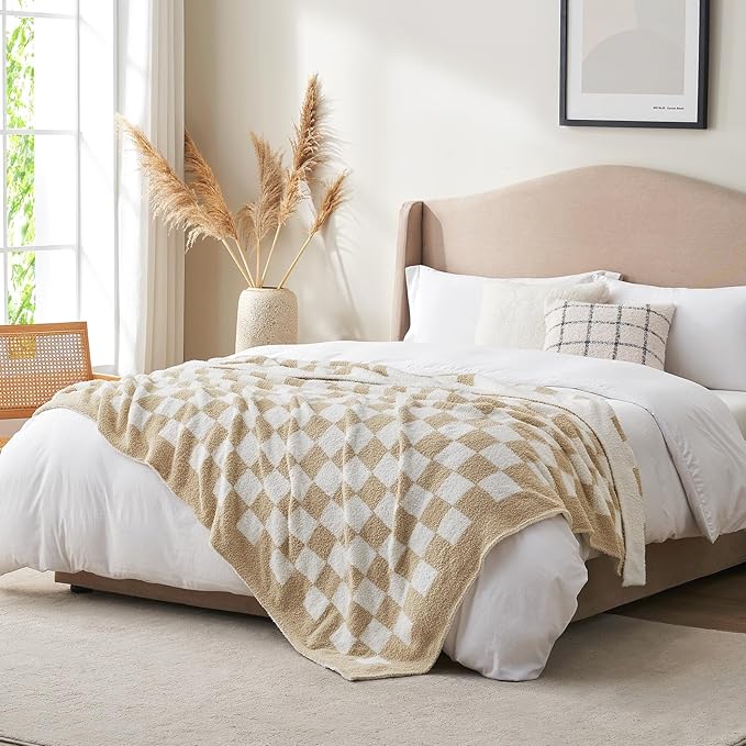 Snuggle Sac Checkered Bedding Blanket Twin Size 60x80, Super Soft, Cozy Warm Knit Blankets, Reversible Breathable Lightweight Fluffy Throws for Sofa, Bed, Checkered Beige, 60x80 Inches