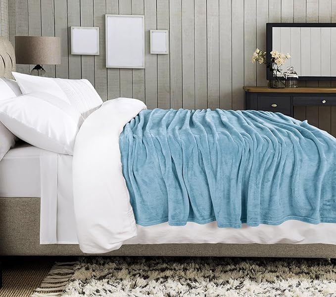 Utopia Bedding Washed Blue Fleece Blanket Twin Size Fuzzy Soft Anti-Static Microfiber Bed Blanket (90x66 Inch)