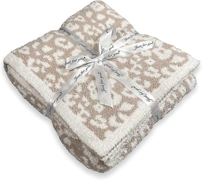 Ultra Soft Leopard Throw Blanket, Cozy Warm Reversiable Luxury Fluffy Blanket Throw Cheetah Blanket Leopard Pattern Throw for Couch Bed Sofa, 51x63 inches, Cream White