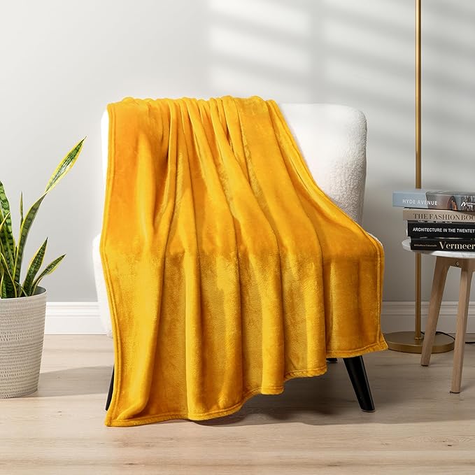 PAVILIA Mustard Yellow Fleece Throw Blanket for Couch, Gold Soft Fuzzy Flannel Throw for Sofa, Luxury Plush Microfiber Bed Blanket, Cozy Home Decorative Velvet Gift Blanket, 50x60