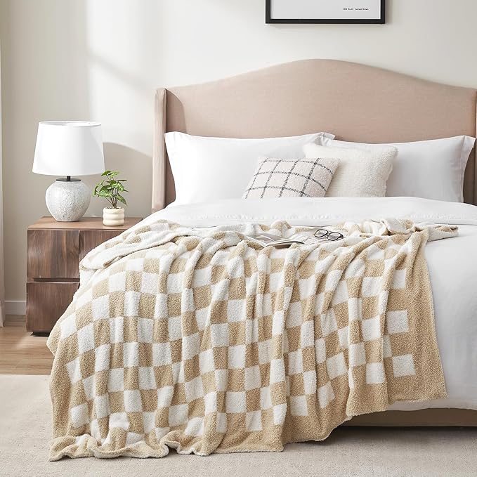 Snuggle Sac Checkered Bedding Blanket Twin Size 60x80, Super Soft, Cozy Warm Knit Blankets, Reversible Breathable Lightweight Fluffy Throws for Sofa, Bed, Checkered Beige, 60x80 Inches