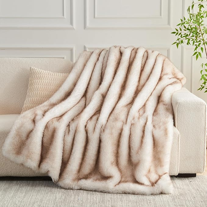 NEWCOSPLAY Faux Fur Twin Blanket Beige Luxury Fluffy Thick Warm Blanket for Couch Sofa Bed 1000GSM (Beige Thick, Twin(60"x80"))