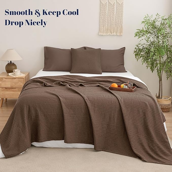 PHF Lightweight Waffle Weave Blanket Twin Size, Breathable & Ultra Soft, 66"x 90" Soft & Cozy Thin Blanket for All Season & Hot Sleepers, Bed, Home Decor - Chocolate