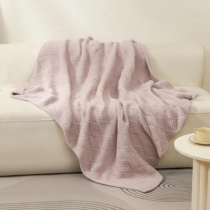 bearberry Super Soft & Fuzzy Minky Throw Blanket Lightweight All-Season - Diamond Stitch Plush Fleece for Couch, Bed, Sofa | Machine Washable Cozy Gift for Women, Men, Home (Beige, 50”x60”)