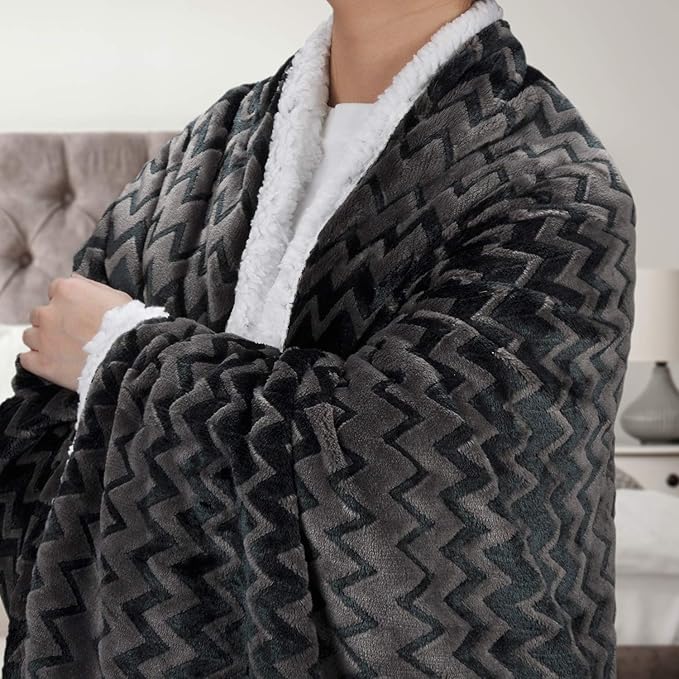 Catalonia Silky Soft Sherpa Throw Blanket, Flannel Chevron Micro Plush Fleece Throws for Couch Sofa TV Bed, Reversible, Comfy, Fuzzy, 50"x60" Charcoal