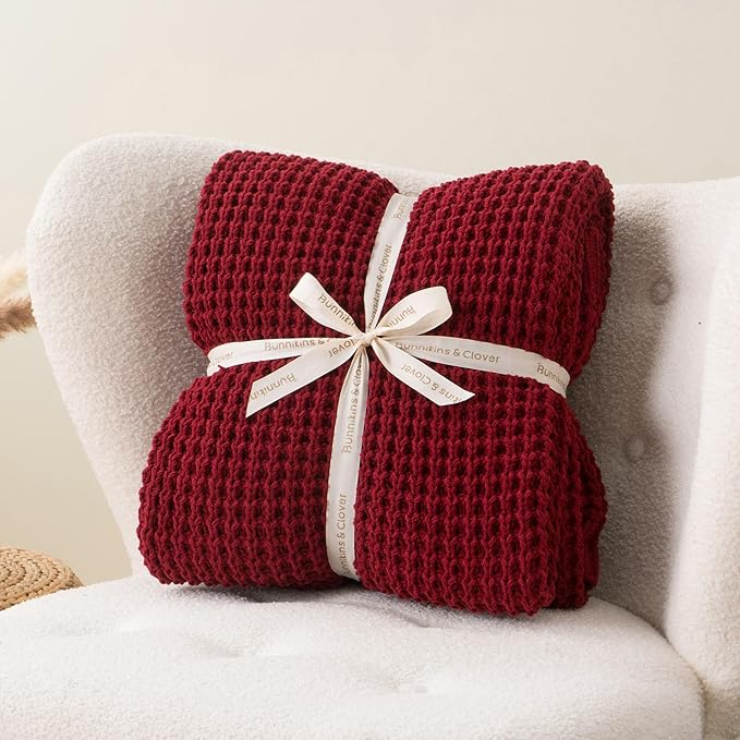 Bunnikins & Clover Christmas Throw Blanket for Couch, Knitted Waffle Throw Blanket, Red Blanket Throw for Women Mothers Birthday Gifts, 60"x80"