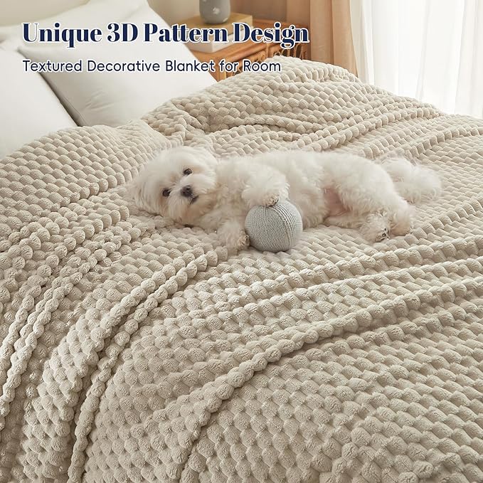 PHF Ultra Soft Flannel Fleece Blanket King Size, Lightweight 3D Jacquard Fleece Blanket, No Shedding, No Pilling, Luxury 340GSM Aesthetic Fluffy Cozy for Bed Room Decor, 108"x90", Oak