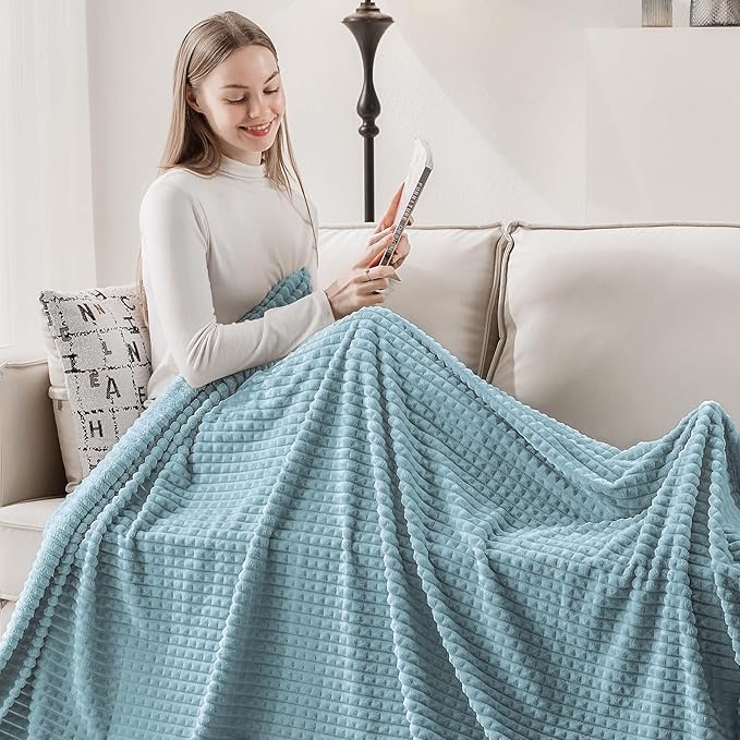 EMME Fleece Throw Blanket Luxury Flannel for Couch Bed Sofa Chairl, Soft, Plush, Warm and Cozy Blanket with Geometric Grid Design (Teal, 60'' x 80'')