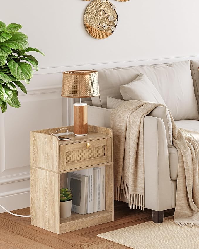 Rattan Nightstands Set of 2 with Charging Station, Boho Nightstand, Rattan Bedside Tables with Drawer, Storage Side Table with 2 USB Ports, Bedroom, Natural MBZ01UP2WO