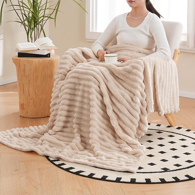Vessia Flannel Fleece Throw Blanket for Couch,Sofa,Bed, 300GSM Striped Camel Throw Blanket for Adults and Kids, Super Soft Warm Cozy Lightweight Home Decor for All-Season(50x70inch)