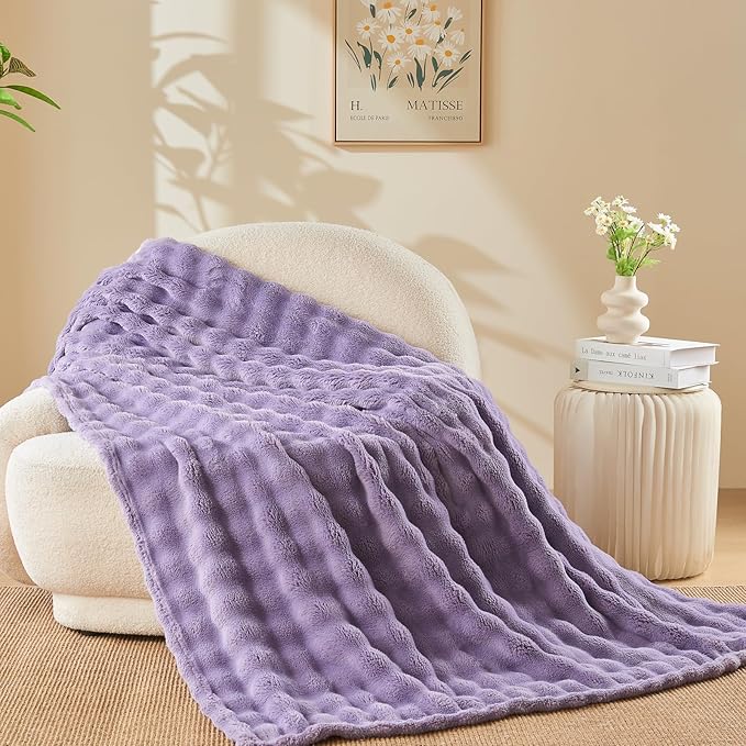 NEWCOSPLAY Throw Blanket for Couch Lavender Super Soft Flannel Fleece 3D Bubble Lightweight Bed Blanket All Season Use (Lavender, Throw(50"x60"))