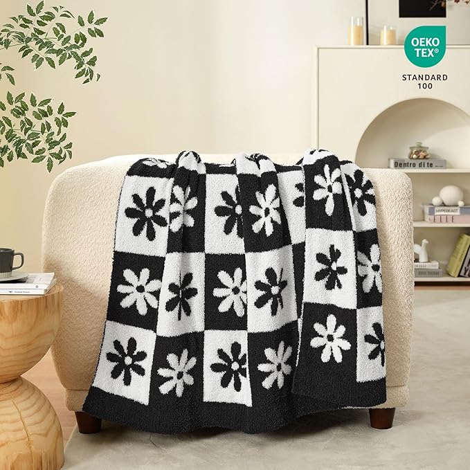 Snuggle Sac Checkered Blanket, Black Flower Throw Blanket for Couch Plaid Microfiber Fluffy Warm Cozy Fuzzy Soft Throw Blanket Reversible Checkerered Blankets for Sofa, Chair, Bed, 50x60 inches
