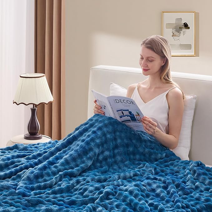 3D Bubble Plush Blanket Textured Fleece Throw Soft Warm Cozy Blanket Couch Bed Twin Blue 60x80 Inches
