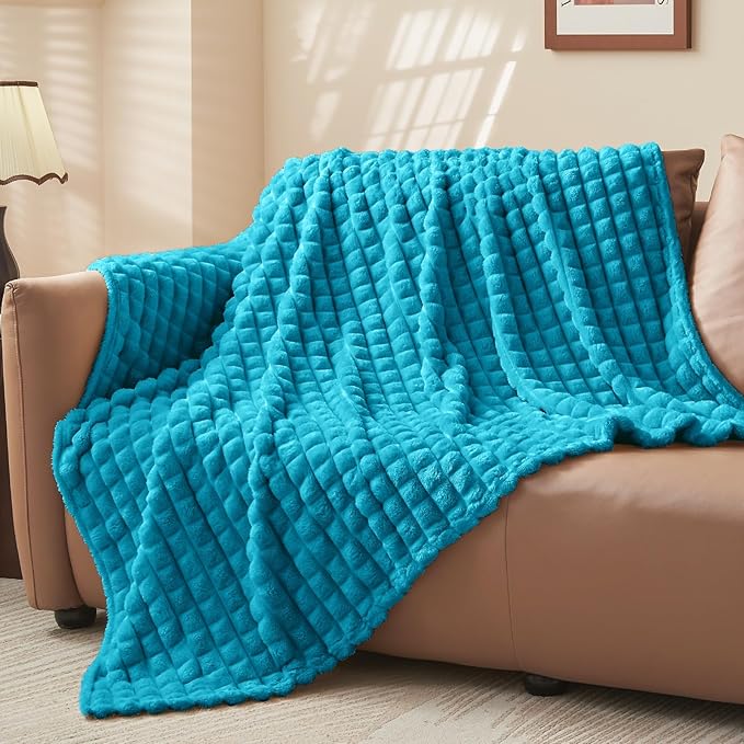 BEDELITE Teal Throw Blanket for Couch and Bed- Super Soft and Warm 3D Checkered Fluffy Fuzzy Fleece Blanket, Luxurious Plush Cozy Blanket for Room Decor Fall and Winter, 50x60 inches