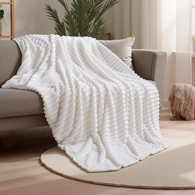 Joiedomi White Twin Blanket for Bed, Soft & Warm White Fleece Blankets Gifts for Women Men Mom, Cozy Cute Soft Cream White Throw 60x80 Inches