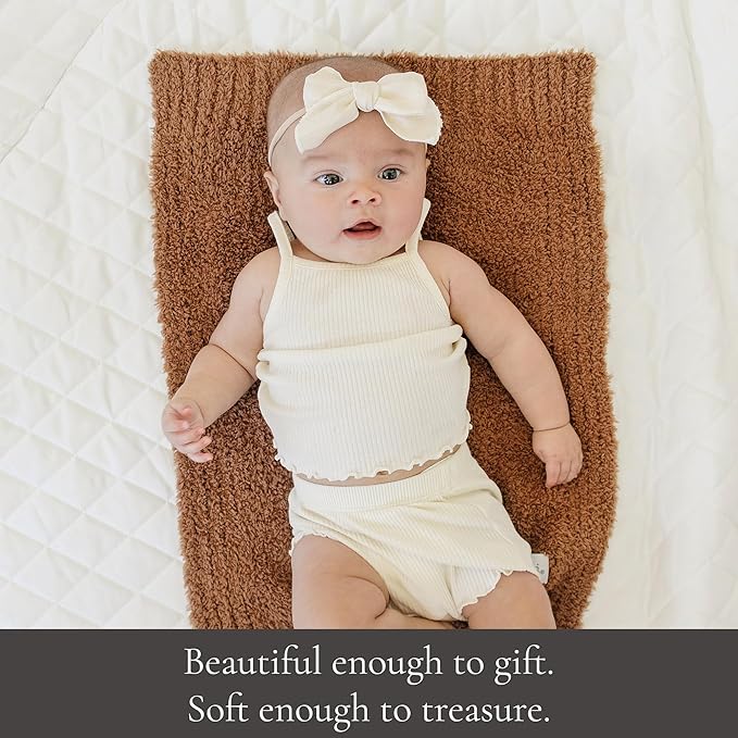 Saranoni Bamboni Baby Blanket | Luxury Plush Super Soft Blanket | Breathable Comfort Infant Baby Blankets for Boys & Girls | Caramel, Mini - 15” x 20”