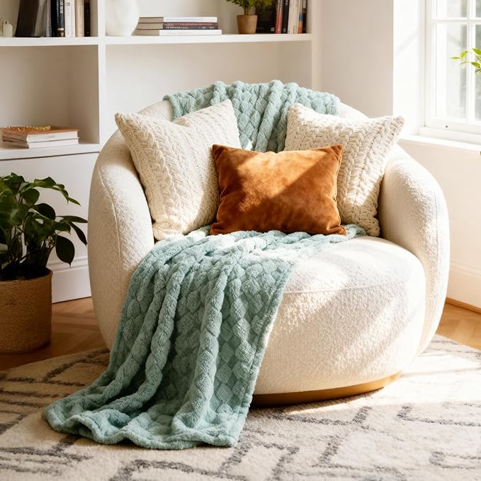Bedsure GentleSoft Sage Green Twin XL Blanket for Bed - Super Soft Cozy Fleece Blankets for Women, Cute Spring Throws for Girls, Dorm Room Essentials for Girls Teens Back to School, 66x90 Inches