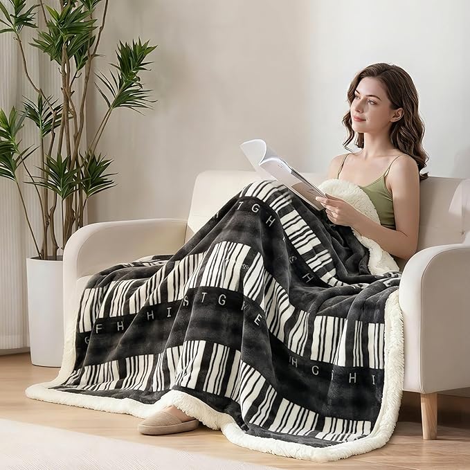 Queen Size Blanket for Bed - Fleece Soft Cozy Fuzzy Blankets, Reversible Flannel Blanket for Sofa, Couch, Bed, All Seasons, for Women （Queen 60"x80" ）