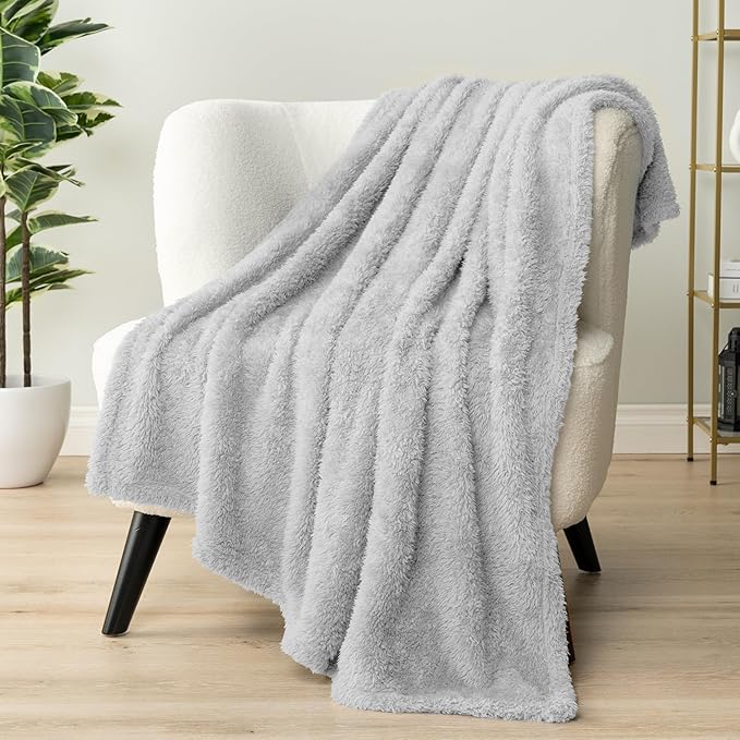 PAVILIA Sherpa Throw Blanket for Couch Sofa, Light Grey Fluffy Warm Plush Blanket for Twin Bed, Cozy Super Soft Lightweight Throw, Fuzzy Decorative Blanket, All Season Home, 60x80