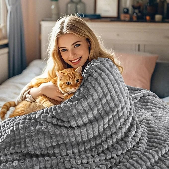 PHF Luxury Soft Fleece Blanket Queen Size, No Shed No Pilling, 380GSM Fluffy Cozy Throw Blankets for Bed, 90"x90", Lightweight Warm Bedding for Home Decor, Ideal Gift for Women, Sharkskin