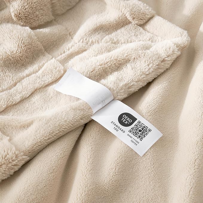 Cozy Bliss Checkered Faux Rabbit Fur Twin Blanket for Bed, Soft Fuzzy Blankets for Women Men, Furry Fleece Throw for Sofa Bedroom Living Room (60 * 80 Inches Beige)