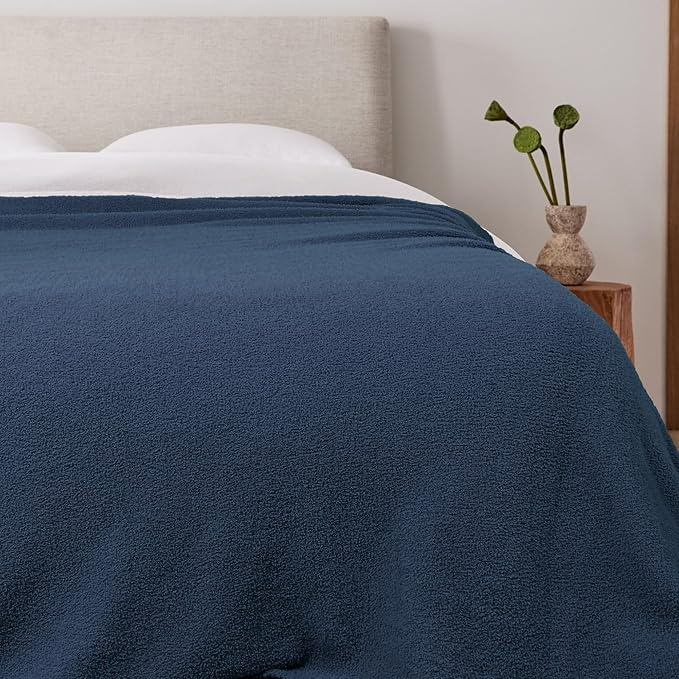 JOOJA Navy Blue Blanket Warm Queen Size Fuzzy Knitted Oversized Luxury Bed Blankets, Soft Lightweight Plush Blanket Queen Size for Cozy Nights (Navy Blue, 90x90)