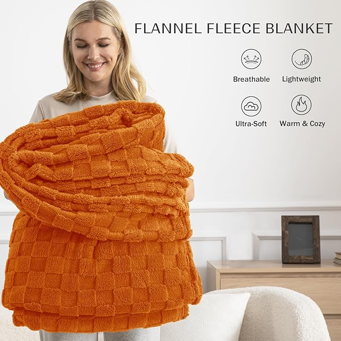 Exclusivo Mezcla Fleece Throw Blanket for Couch,Super Soft and Warm Lightweight Checkered Pattern Blanket for All Seasons, 50x60 Inches, Burnt Orange