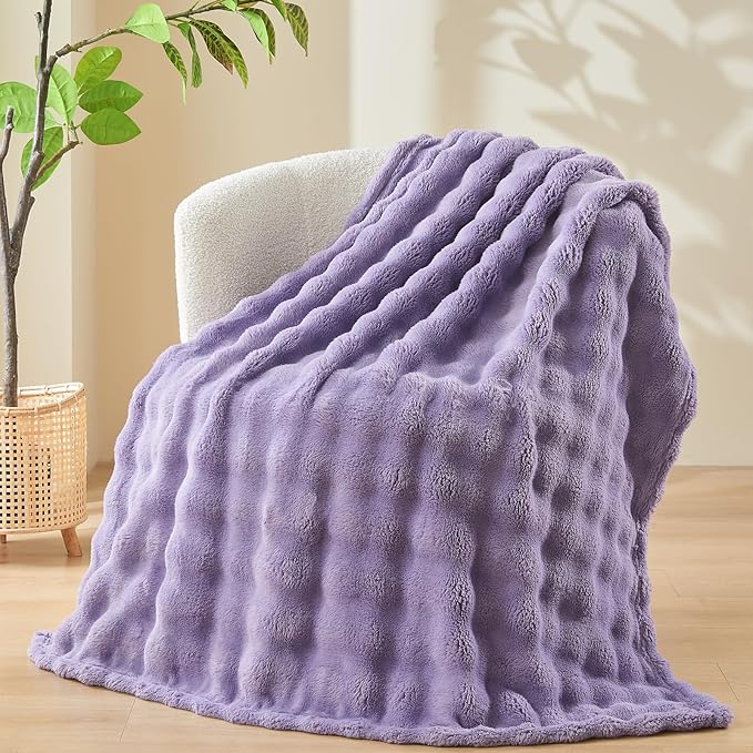 NEWCOSPLAY Throw Blanket for Couch Lavender Super Soft Flannel Fleece 3D Bubble Lightweight Bed Blanket All Season Use (Lavender, Throw(50"x60"))
