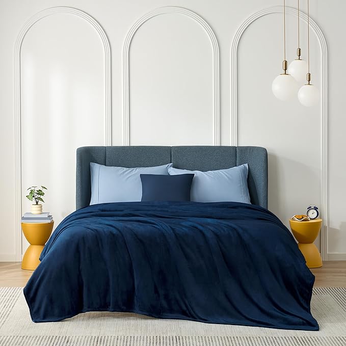 Casual Living Full/Queen Fleece Blanket Fluffy Soft Warm Cozy Bed Blankets for Bedroom Decor Plush Thick Fuzzy Oversized Big Flannel Throw for Bed Chair or Outdoor, 90-inch x 90-inch, Navy Blue