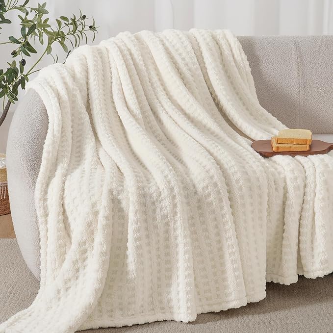 David's Home Ultra Soft Fleece Blanket Twin Size for Bed, Plush Shaggy Fluffy 3D Jacquard Waffle Throw for Couch, Warm Lightweight for Fall Winter,Fuzzy Aesthetic Room Decor,66x90 inches,Cream