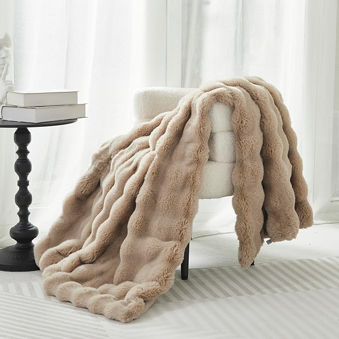 Faux Fur Throw Blanket for Couch Cozy Fuzzy Soft Plush Thick Fluffy Fleece Bubble Blanket for Sofa Bedroom Living Room, 63x79 Inches Camel
