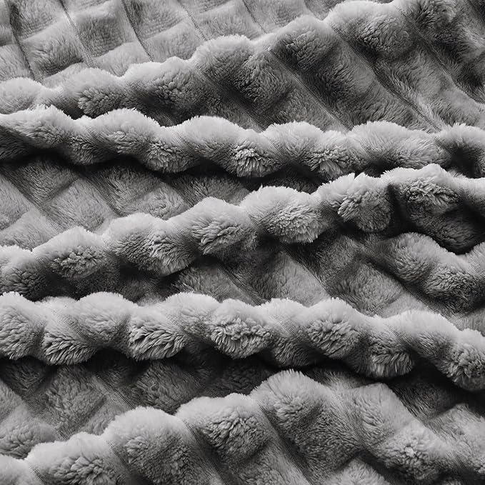FY FIBER HOUSE Bed Blanket for Couch Soft Warm Fuzzy King Size Blankets for Sofa All Season Use, 108x90 Inches, Grey