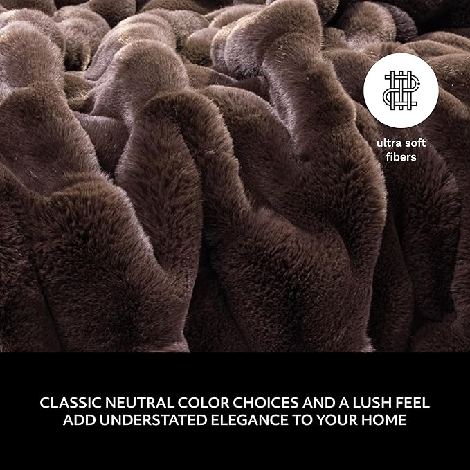 Mon Chateau 60" x 70" Hearthside Faux Fur Throw Blanket, Reversible Soft Blanket for Queen-Size Bed, Couch, or Sofa, Cozy Home Decor and Stylish Living Room Comfort, Winter Cream (Chestnut Square)