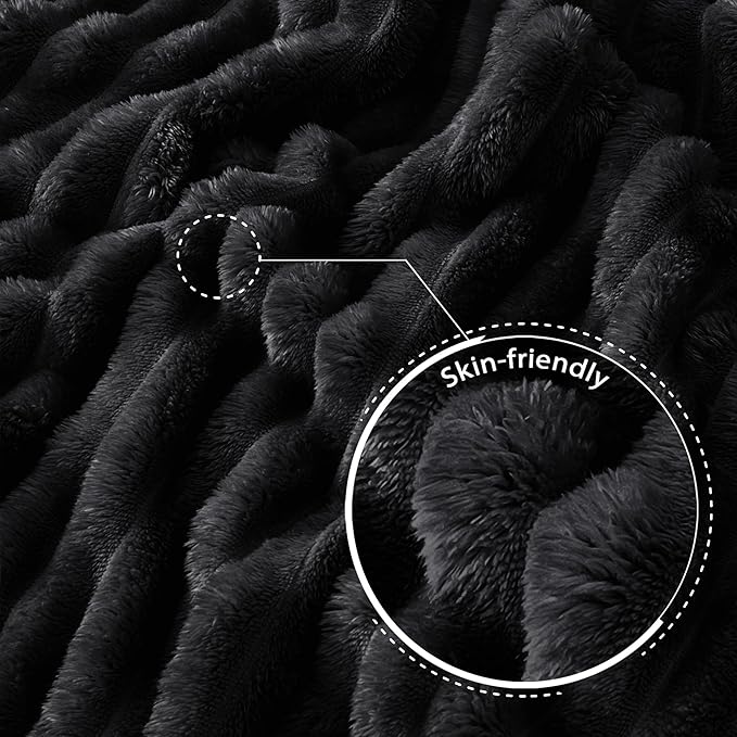 Exclusivo Mezcla Fleece Throw Blanket for Couch, Super Soft Striped Jacquard Bed Blanket, Lightweight Fuzzy Cozy for All Seasons, 50x60 Inches, Black