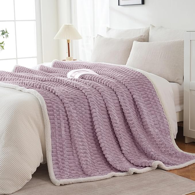 Sherpa Throw Blanket for Couch Flannel Cozy Soft Thick Blanket Warm Twin Blanket for Bed Fleece Home Decor Gifts, Z01 - Purple, 60"*80"