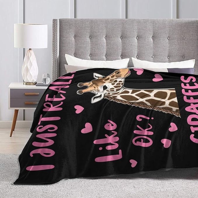 Giraffe Throw Blanket - Soft Plush Fleece Grassland Animals Bedding Blankets- Cozy Giraffe Stuff Gifts for Women Girls Kids 40"X50"