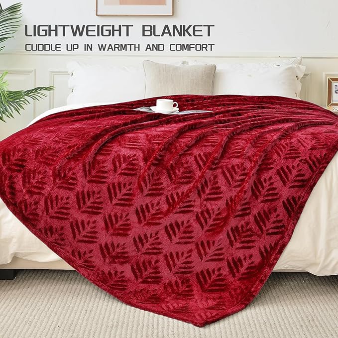 Exclusivo Mezcla Twin Size Fleece Blanket for Bed, Super Soft and Cozy Blankets All Season Use, Leaves Pattern, Plush Fuzzy Lightweight, Deep Red, 60x80 Inch